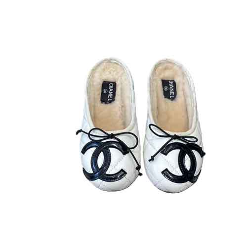 Chanel 2025 Vintage-Insp