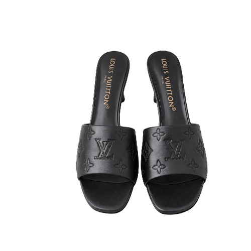 Louis Vuitton–inspired A