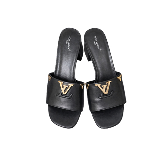 Louis Vuitton–inspired I
