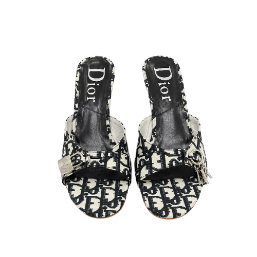 Dior 2026SS Sandalias Mu